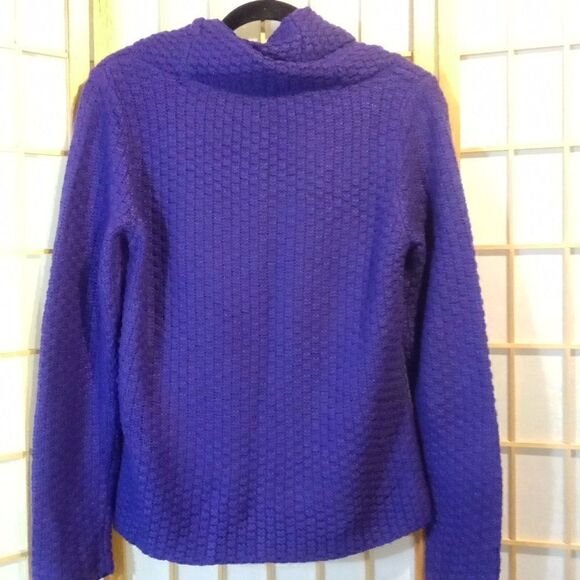 Chico's Med Turtleneck Sweater - Picture 5 of 14